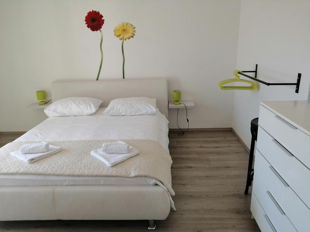 Apartment Roky Χβαρ Εξωτερικό φωτογραφία
